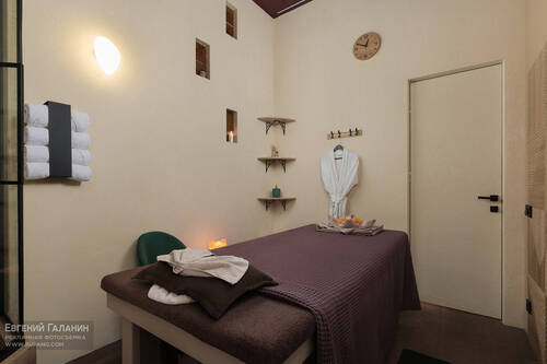 «Spires SPA»