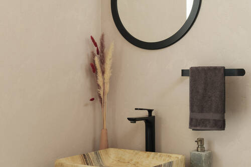 «Spires SPA»