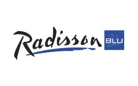Логотип Radisson Blu